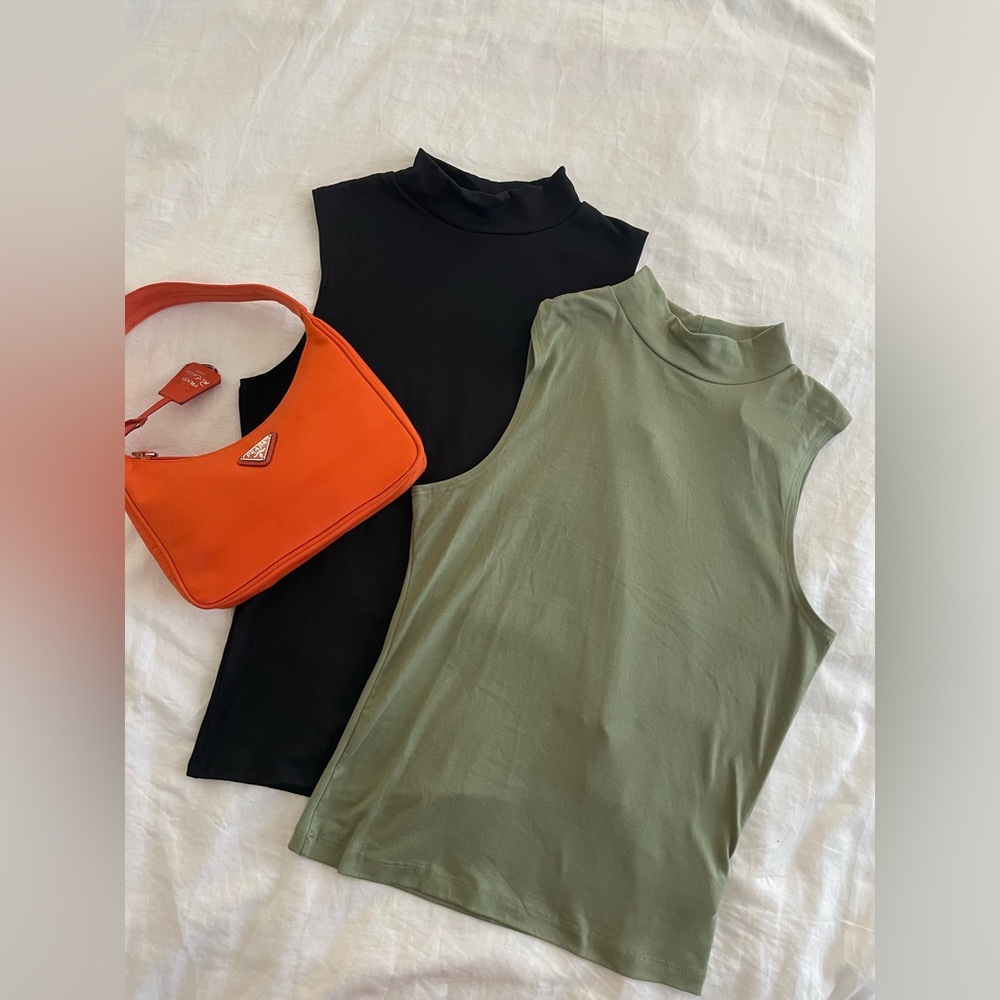 Olivia Rae NWT Mock Neck Sleeveless Tops Black Green Size Small 2-Pack